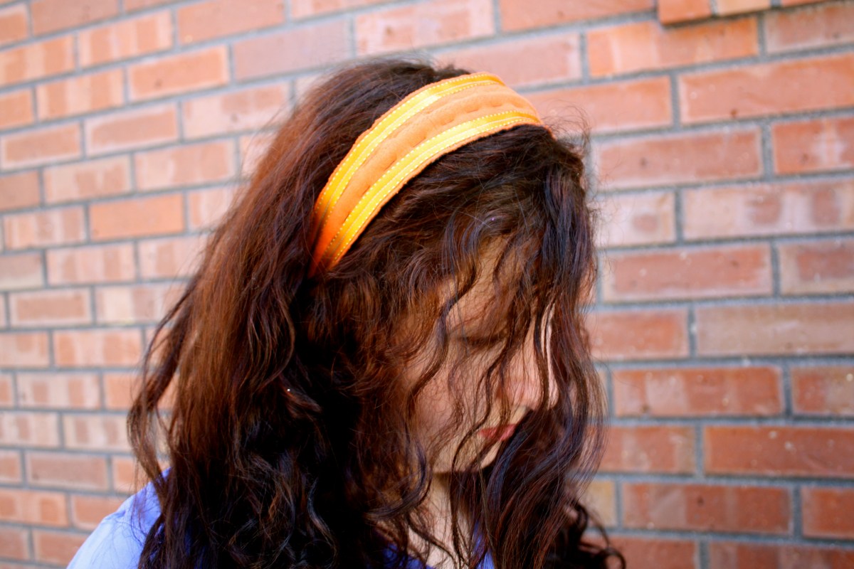 Plaidypus upcycled t-shirt headband - Orange with gold ribbon